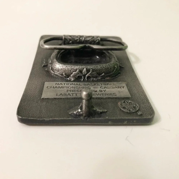 Vtg Labatts Beer Belt Buckle National Basketball Championship Calgary CIAU USIC - Picture 9 of 13